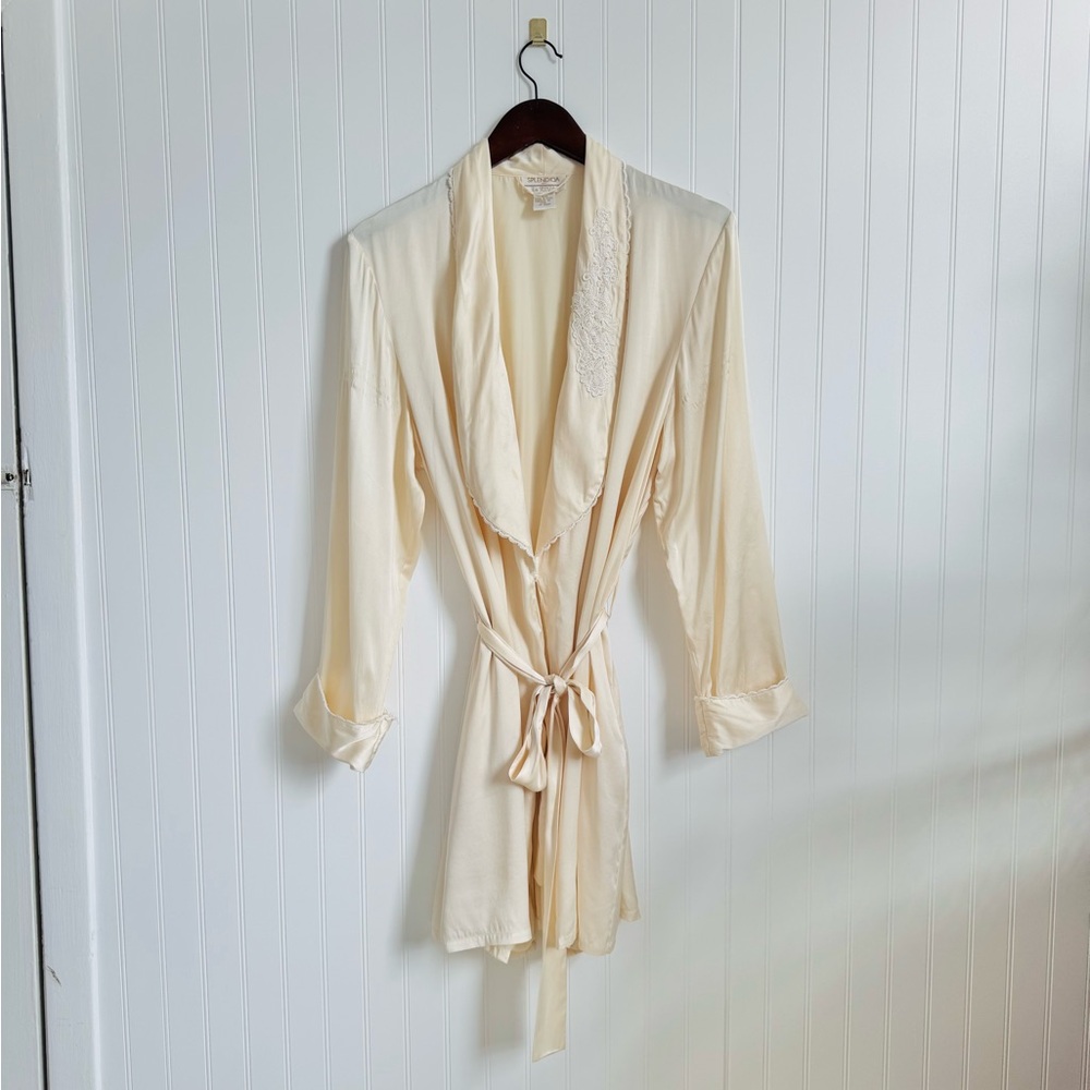 100% Silk Vintage La Senza Cream Women's Robe